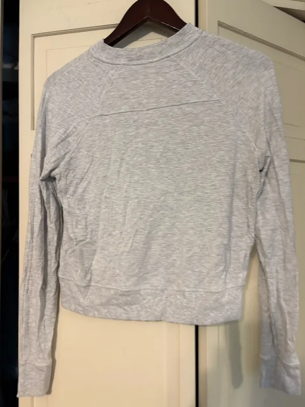 Lululemon Pullover  - Image 2