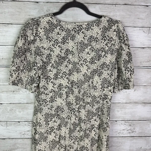 Madewell Puff-Sleeve V-Neck Midi Dress in Floral Size 4 - Image 6