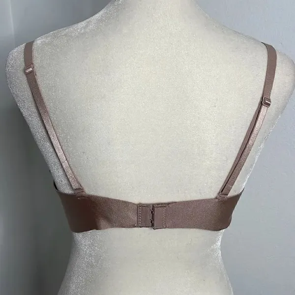 NWOT international intimates Inc. seamless push up underwire bra. Size 36C. - Image 3