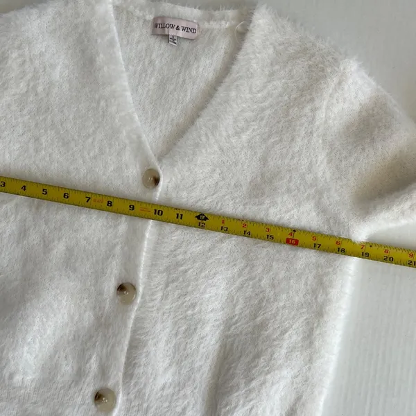 Willow and Wind White Open Front Cardigan Fuzzy Crop Sweater Long Sleeve Size S - Image 6