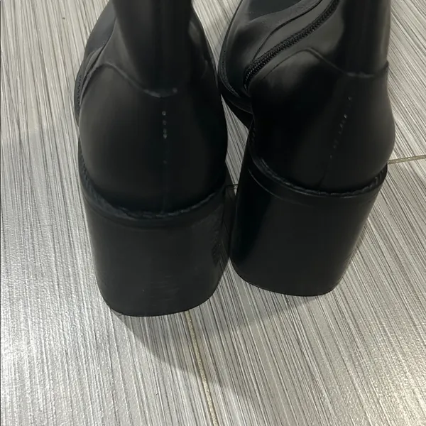 Vince Camuto Seshon Boot Black Tall Boots Size 6.5 - Image 11
