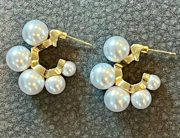 Anthropologie Lake Life Chunky Ascending Pearl Hoop Earrings - Image 10