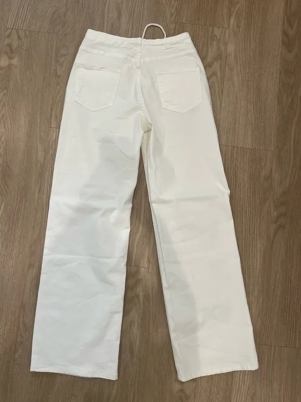 White jeans - Image 2