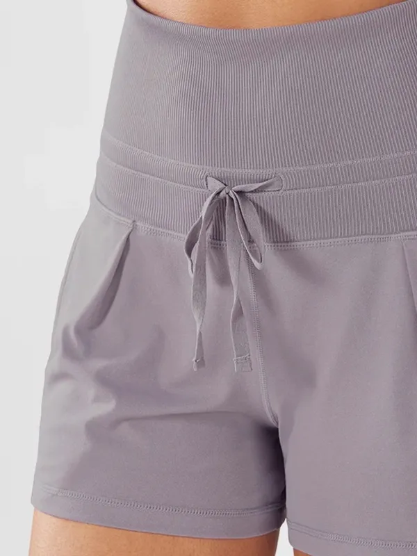 NWOT Fabletics Maj Shorts in Jasmine - Image 2