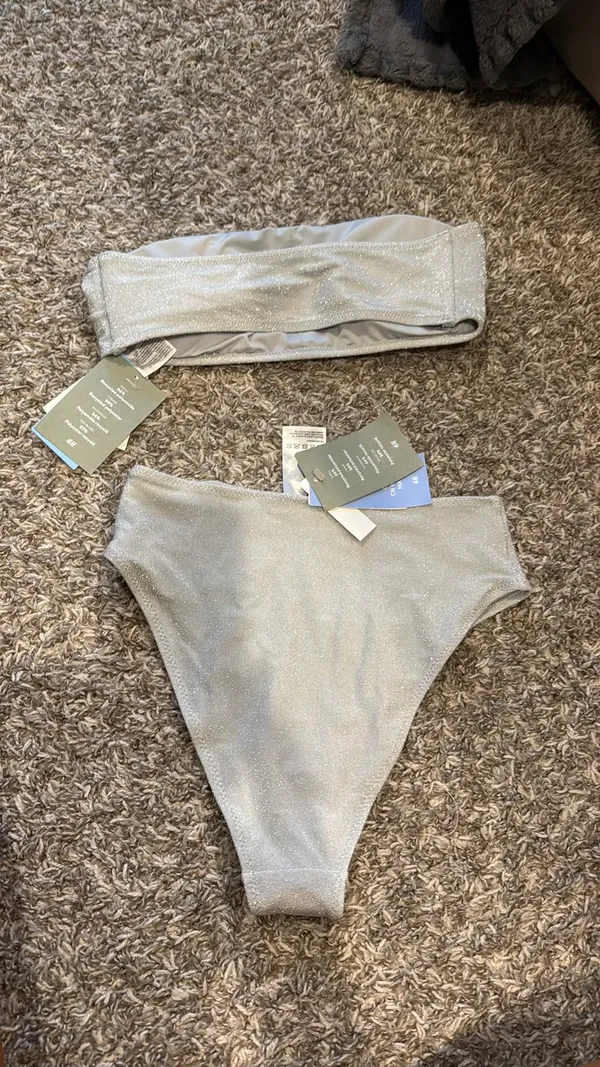H&M Swimsuit set - Image 5