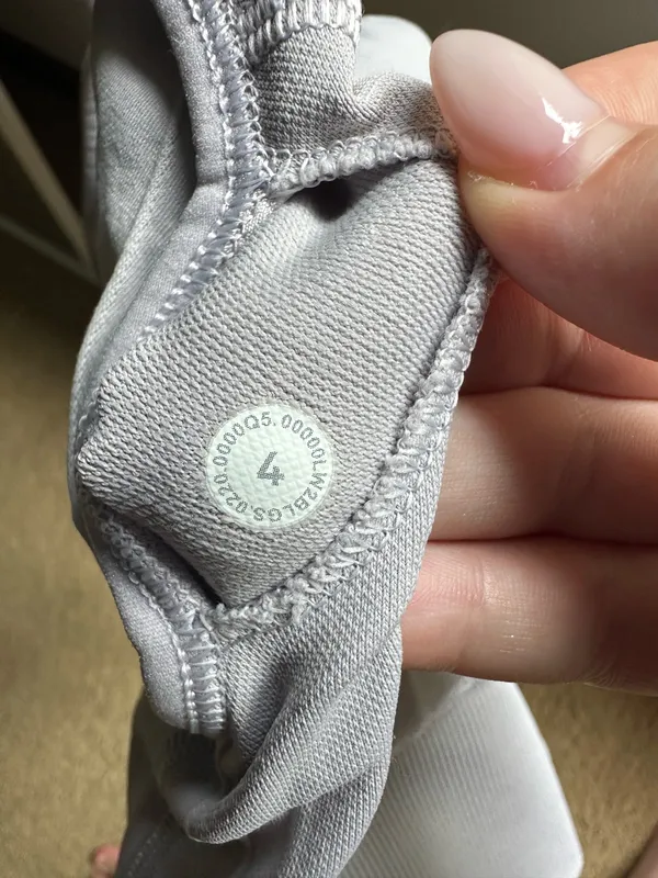 Lululemon Energy Bra High Neck - Image 3