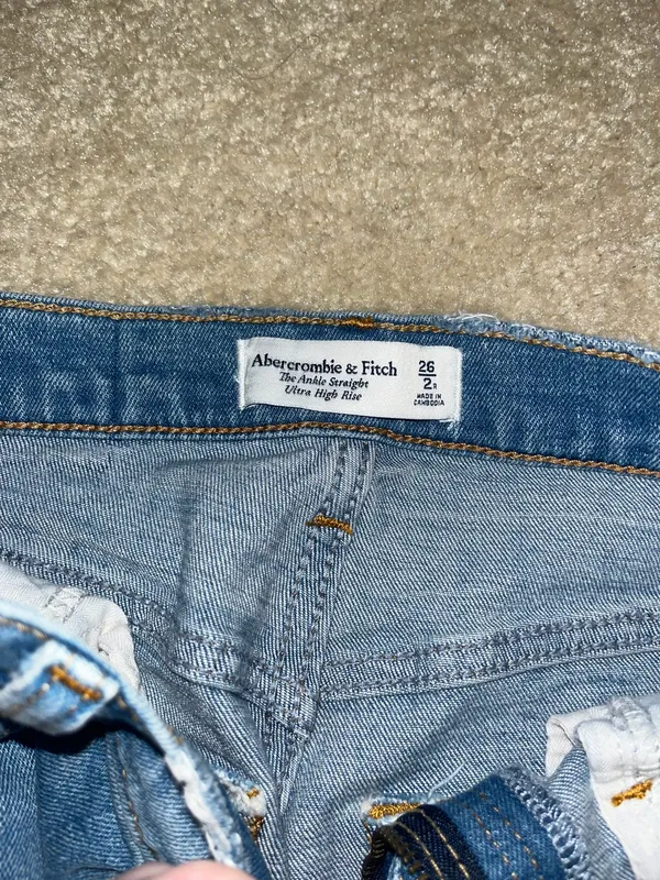 Abercrombie Ultra High Rise Skinny Straight Jeans - Image 2