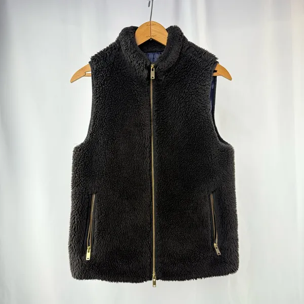 J. Crew Plush Fleece Vest‎ in Black Size Extra Small - Image 2