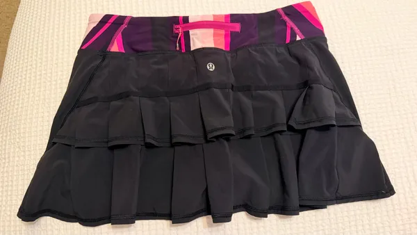 Black Lululemon Pace Rival Skirt Tennis - Image 2