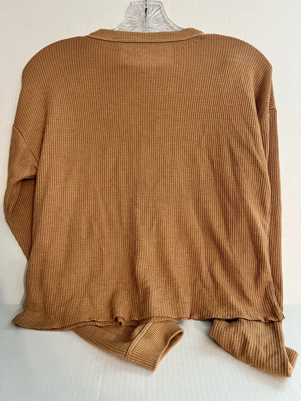 American Eagle Cropped Brown Long Sleeve Henley Top - Image 3