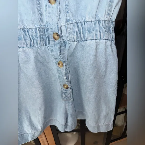 Zara denim playsuit romper utility button down short sleeve light wash pockets - Image 7