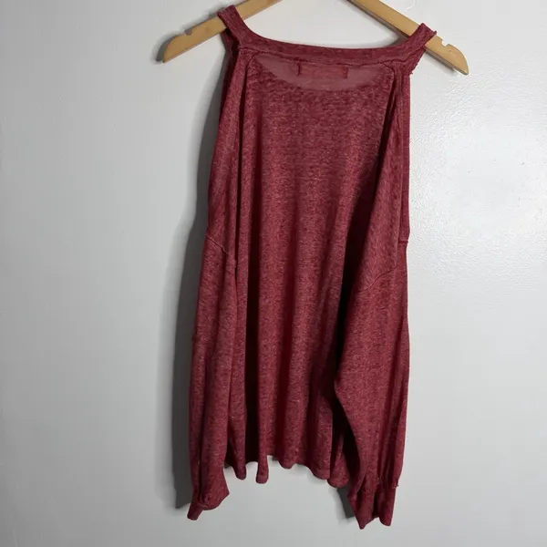 We The Free Chill‎ Out Long Sleeve Tee Red in Pink Medium Cold Shoulder Casual - Image 3