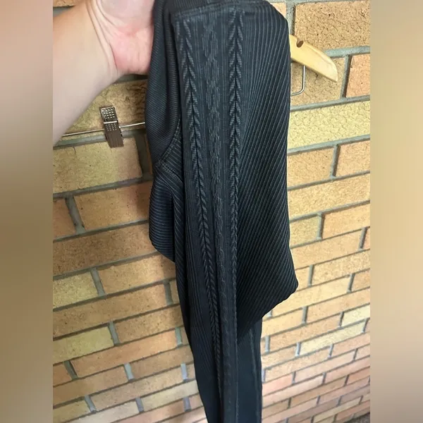 NWT OFFLINE By Aerie Seamless Cable High Waisted Legging 7/8 Size Small - Image 6