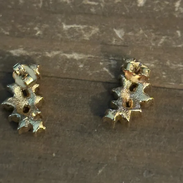 Vintage Avon thick gold rhinestone necklace, earrings and ring set - Image 7