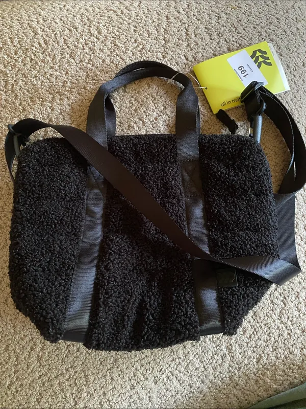 🆕 All in Motion Faux Shearling Mini Tote Shoulder Hand Bag Black NWT - Image 2
