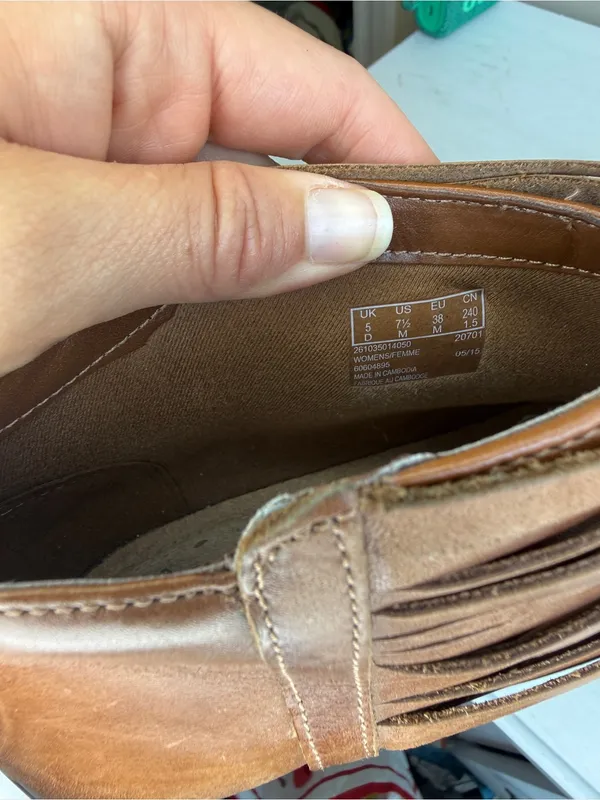 Clarks | Spye Celeste Booties Sz 7.5 Strap Detail Low Heel - Image 12