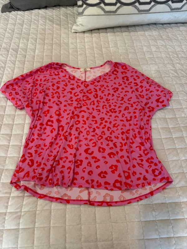 Pink Cheetah Print Blouse – Entro - Image 2