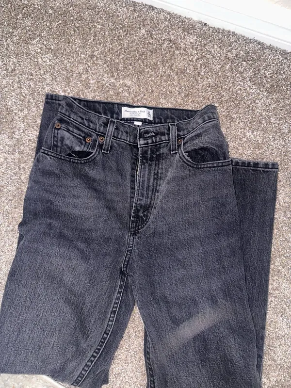 Ultra High-Rise 90s Straight Jeans Abercrombie - Image 5
