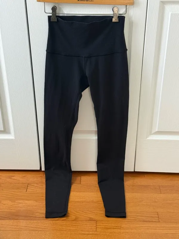 Lululemon Wunder Under High Rise 31” in Black - Image 2
