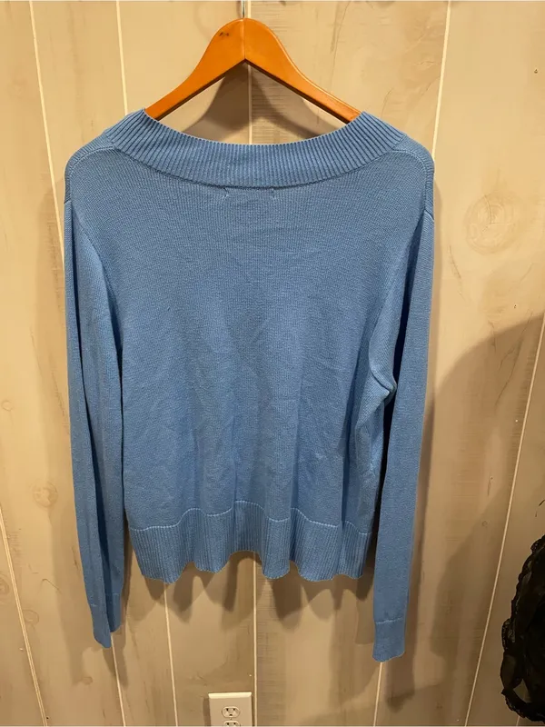 Cute ocean blue wide v-neck Banana Republic oversized cotton sweater - Image 4