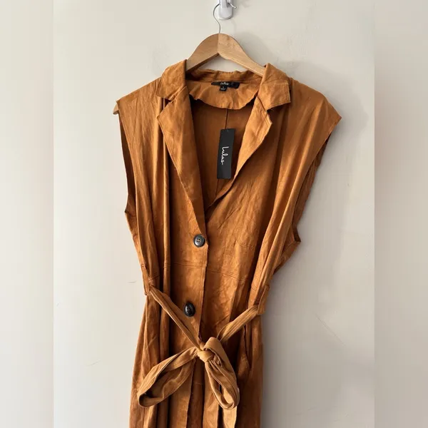 Lulus Brown Brisk Bliss Camel Suede Sleeveless Button‎ Long Trench Coat - Image 4