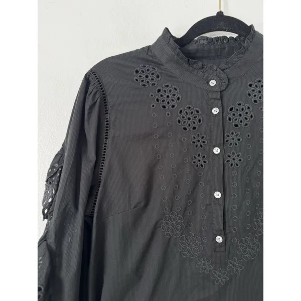 J. Crew Ruffle Sleeve Black Top Embroidered Eyelet Women’s Size Small - Image 3