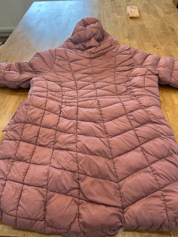 Canada Coat Pink Size L - Image 3