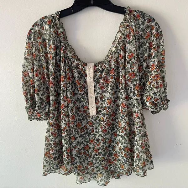 Free People Astra green floral peasant top - Image 3