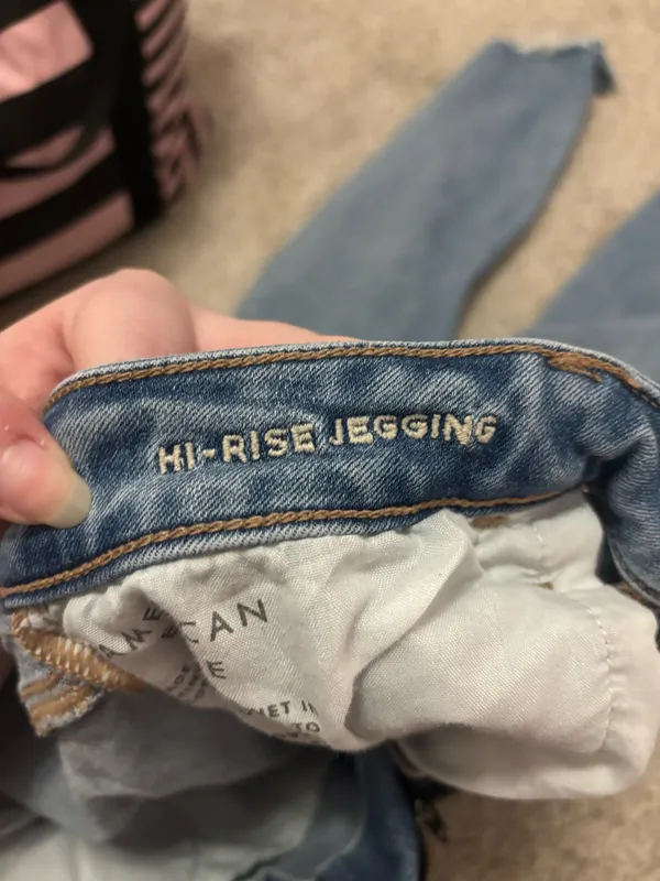 American Eagle High-Rise Jeggings - Image 3