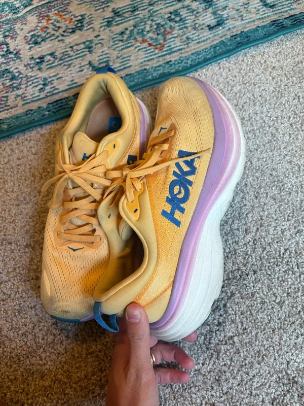 Hoka Bondi 8 Women’s Sneakers - Image 4