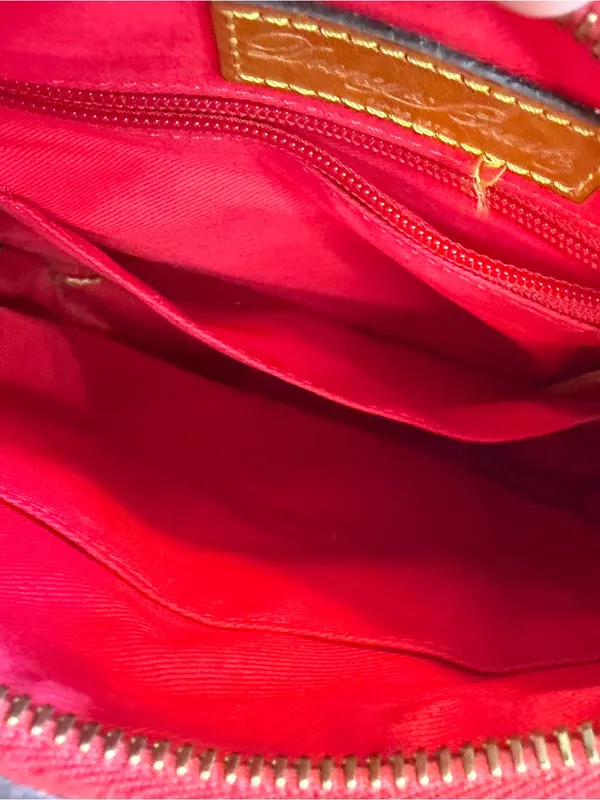 Dooney & Bourke Red Crossbody Bag Purse Vintage Y2K Classic Old Money - Image 5