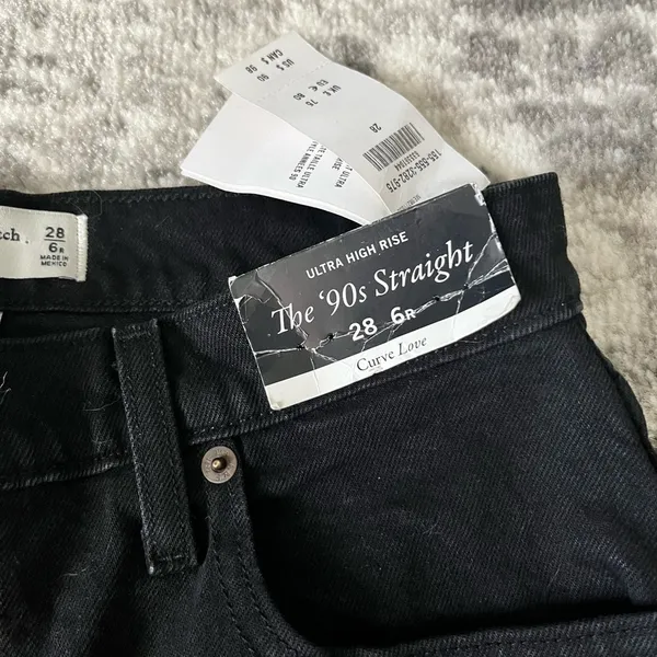 NEW Abercrombie & Fitch The 90s Straight Ultra High Rise Curve Love - Image 7