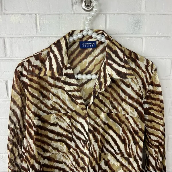 Vintage Liz Claiborne Liz Sport Animal Print Button Down Shirt Size S - Image 3