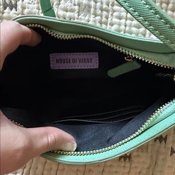 House of Want Green Mini Bag with Chain Detail - Image 2