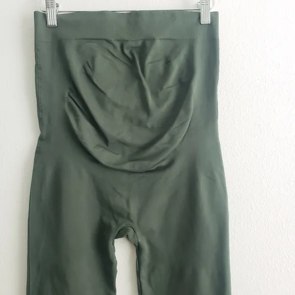 Blanqi Everyday Maternity Belly Rise Semi Cropped Leggings - Image 3