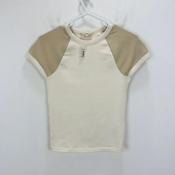 Madewell Raglan Sleeve Baby Tee Shirt Minimalist Basics Sporty Beige XXS NWT - Image 4