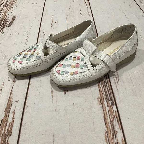 Mushroom White Pastel Weave Toe Leather T Strap‎ Mary Jane Shoes - Image 9