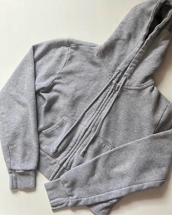 Brandy Melville sweatshirt - Image 2