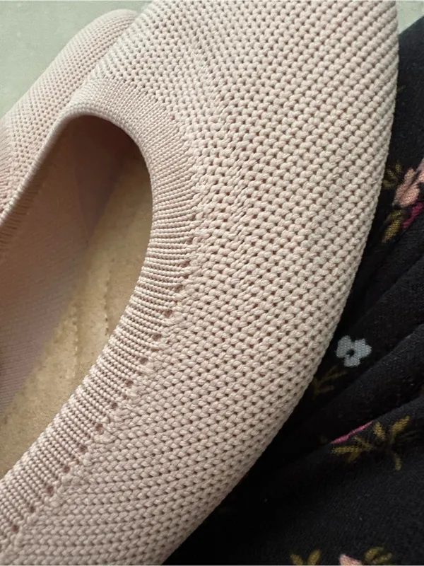 Old Navy Women's Light Pink Knit Ballet Flats - Image 2