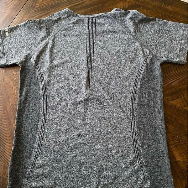 BCG activewear grey XL shirt - Image 3