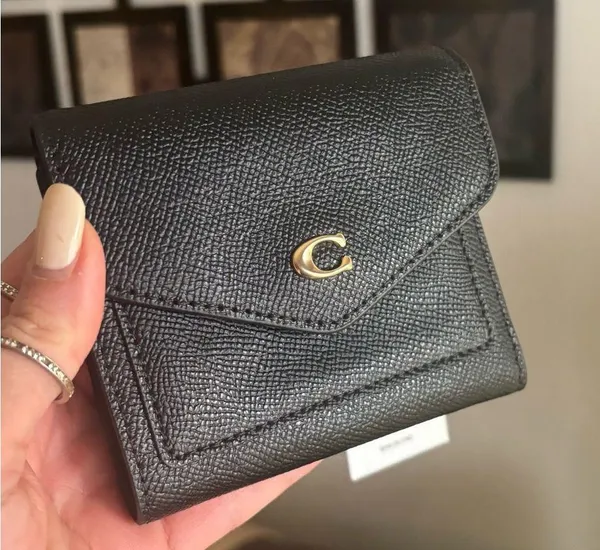 Authentic COACH 1941 signature colorblock leather snap wallet - Image 10