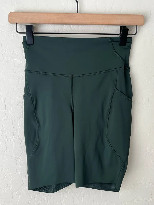 Lululemon Fast and Free High-Rise Shorts reflective Rainforest Green 4 - Image 6