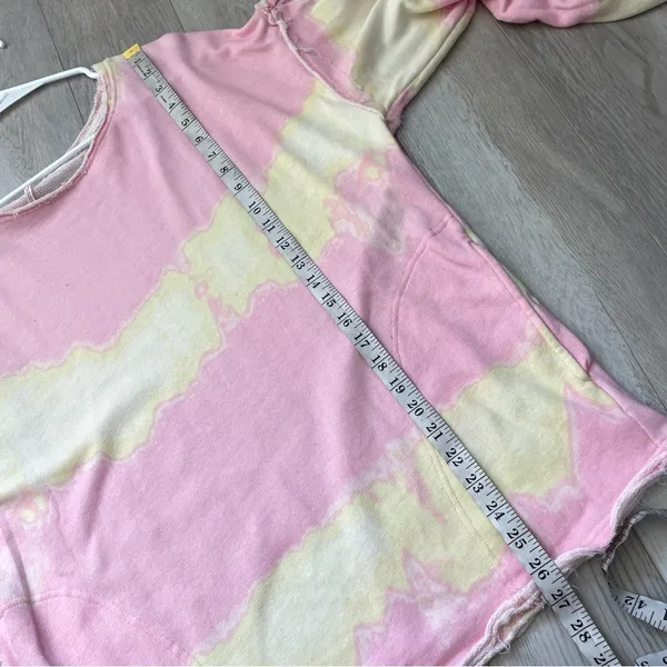 Free People Sweatshirt tie dye feels right womens Pink Yellow (small) hippie - Image 6