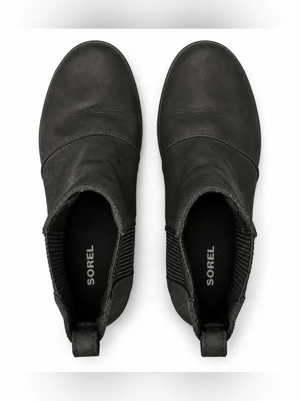 Sorel black wedge Chelsea ankle boots in very good preowned condition. - Image 4