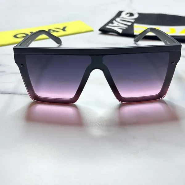 Quay Australia Hindsight Shield Sunglasses - Image 4