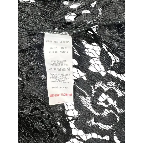 Pretty Little Thing Women's Black Lace Flare Sleeve Top - Image 7