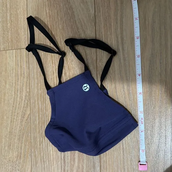 ‎Lululemon purple reusable mask - Image 2