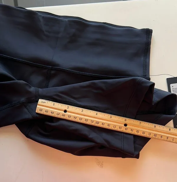 Peloton Women’s Bike Shorts - Image 7