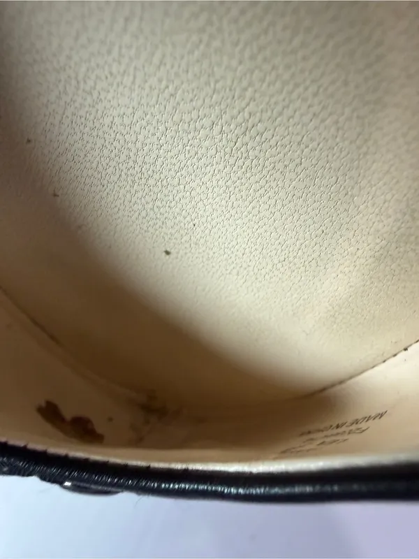 Coach Black Leather Studded Round-Toe Flats measure size 7 - Image 6