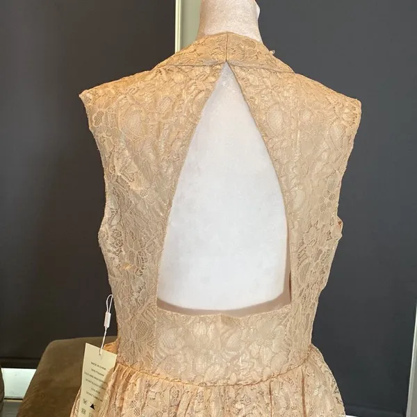 Women’s Short Halter Homecoming Party Dress Open Back Side Zip Size M NWT - Image 6